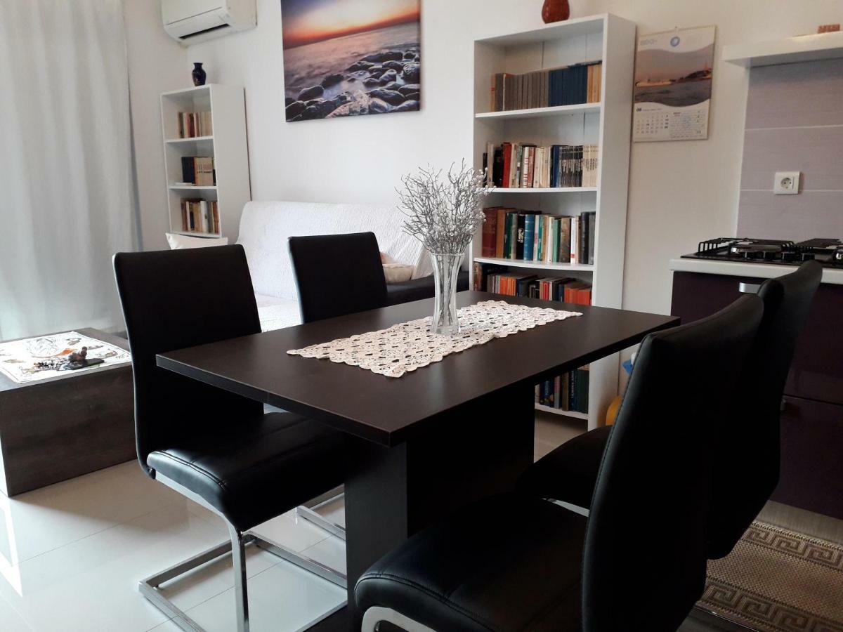 Appgiulia Apartment Pula Ngoại thất bức ảnh
