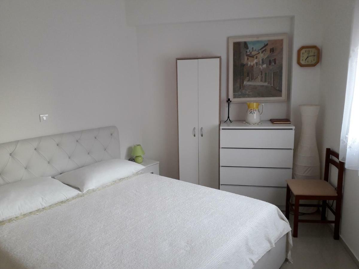 Appgiulia Apartment Pula Ngoại thất bức ảnh